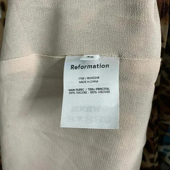 NWT REFORMATION Alessandra Animal Print Wrap Midi Dress In Cat - Picture 6 of 6